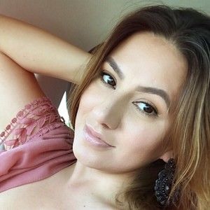 Meet your Posher, Paula